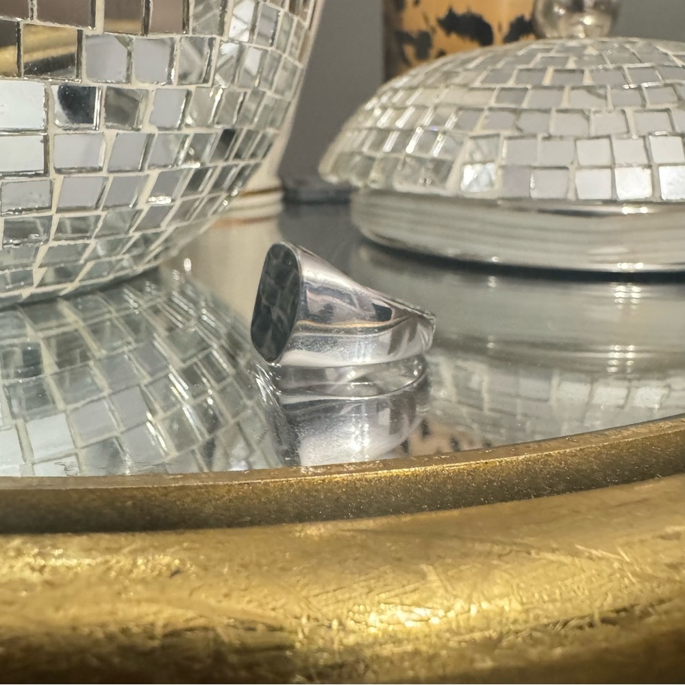 Silver Ring - Picture 2 of 4